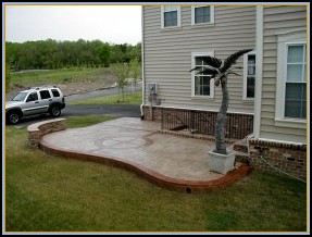 Ashler Patio with Borders and Stone Seating Wall